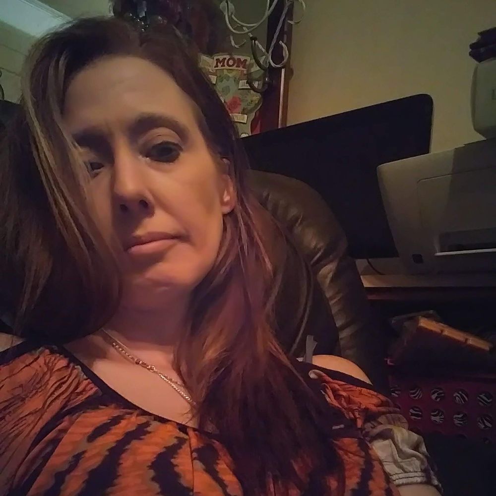 Meet your Posher, Adrienne